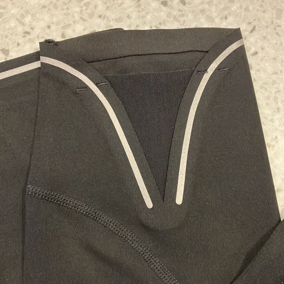 Athleta Run Free 7/8 Tight - Picture 2 of 4